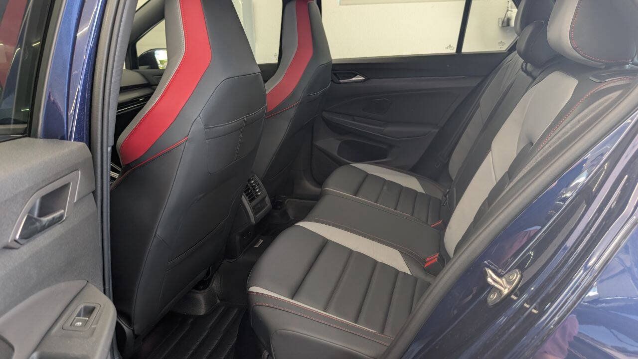 Used 2024 Volkswagen GTI SE FWD image 20