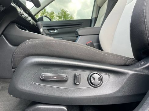 Certified 2026 Honda CR-V EX image 24