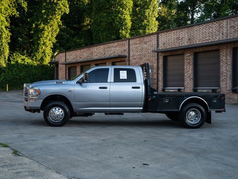 Used 2019 RAM 3500 Tradesman AWD/4WD image 4