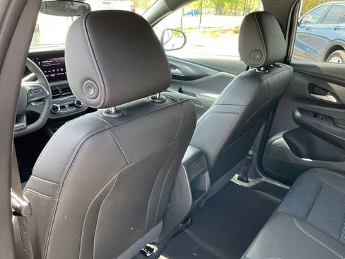 New 2026 Buick Envista Preferred w/ Convenience I Package FWD image 15