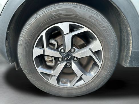 Used 2021 Kia Sportage LX AWD/4WD image 27