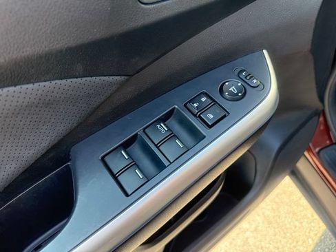Used 2015 Honda CR-V Touring image 10