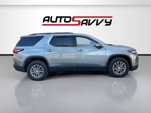 Used 2023 Chevrolet Traverse LT AWD/4WD image 8