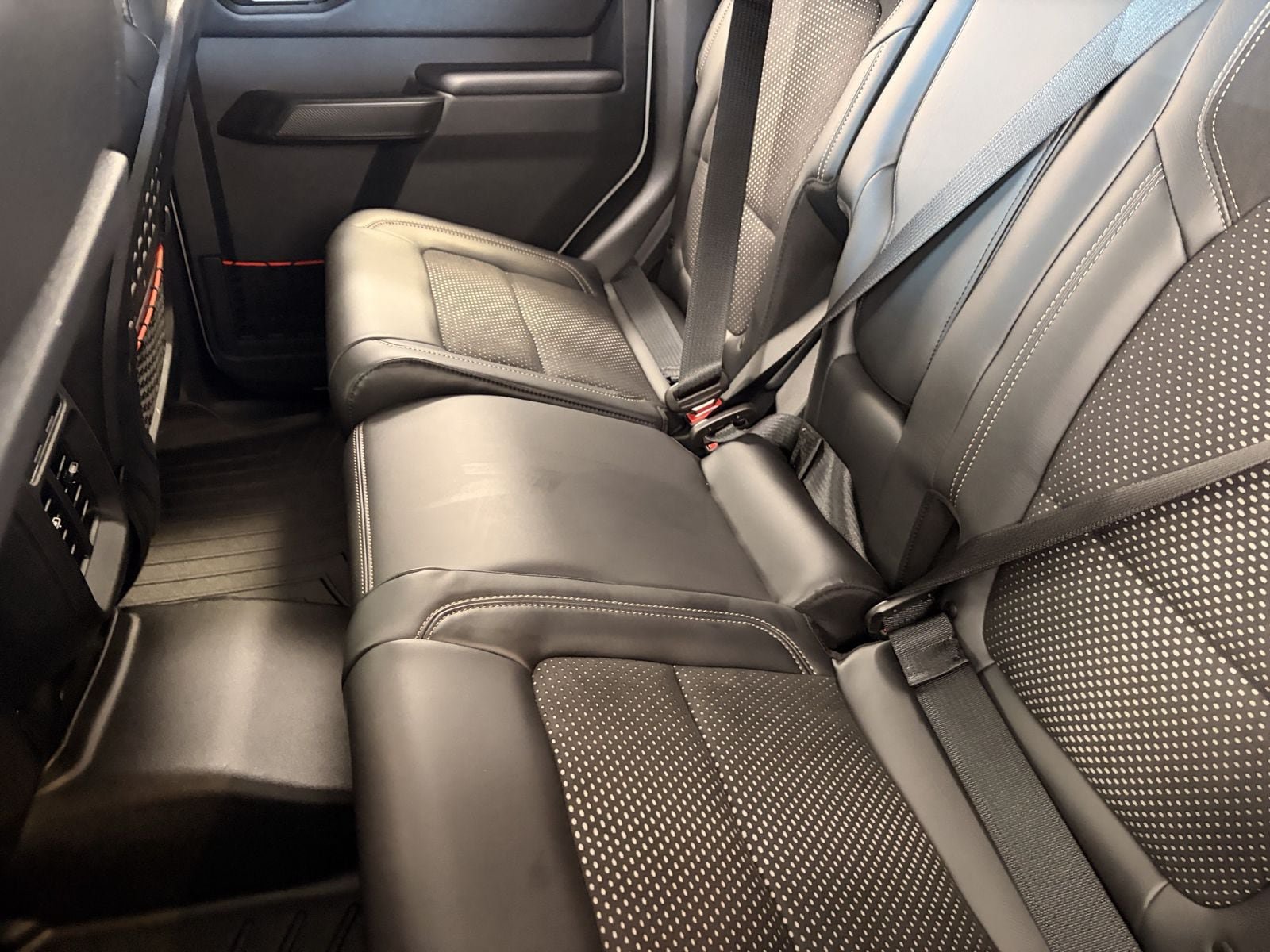 New 2026 Ford Bronco Raptor w/ Interior Carbon Fiber Pack AWD/4WD image 13