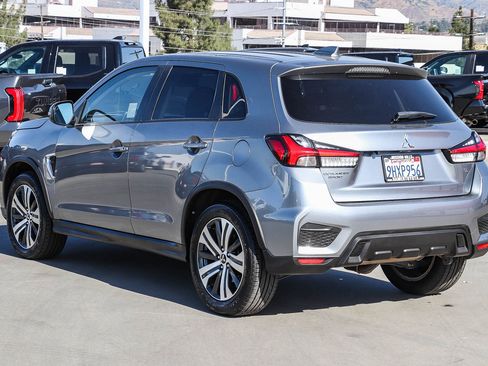 Used 2021 Mitsubishi Outlander Sport SE AWD/4WD image 5