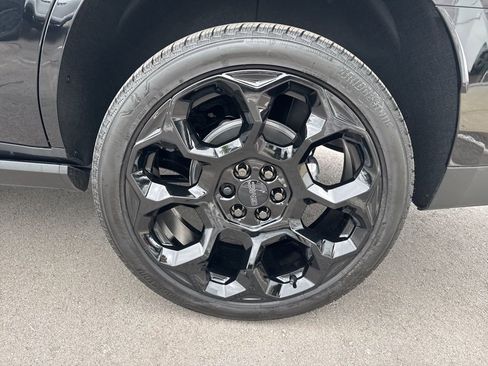 New 2026 GMC Yukon Denali w/ Denali Reserve Package AWD/4WD image 38