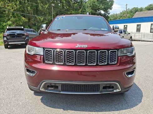 Used 2017 Jeep Grand Cherokee Limited AWD/4WD image 4