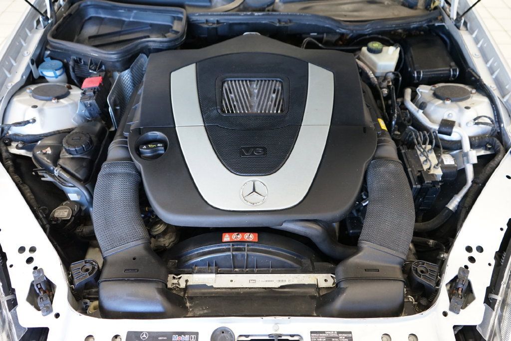 Used 2009 Mercedes-Benz SLK 300 image 48