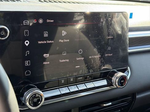Used 2025 GMC Canyon Elevation RWD image 39