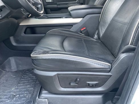 Used 2022 RAM 3500 Laramie image 21