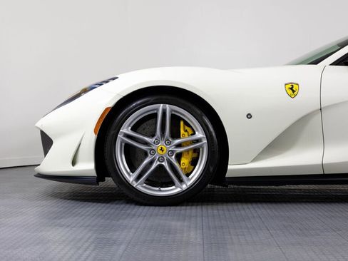 Certified 2019 Ferrari 812 Superfast RWD image 9