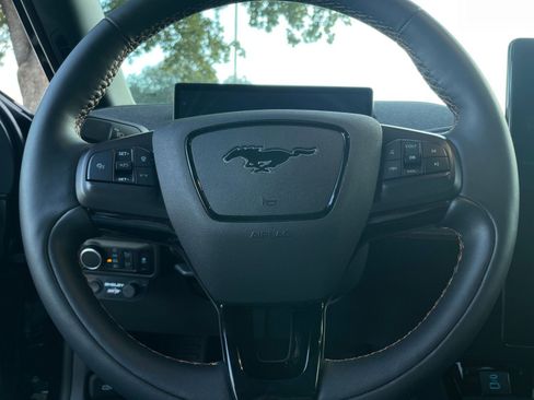 Used 2023 Ford Mustang Mach-E GT image 32
