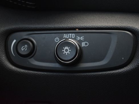 Used 2024 Chevrolet Blazer LT w/ Midnight/Sport Edition image 19