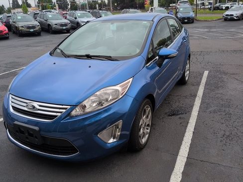 Used 2011 Ford Fiesta SEL w/ 301A Rapid Spec Order Code FWD image 1
