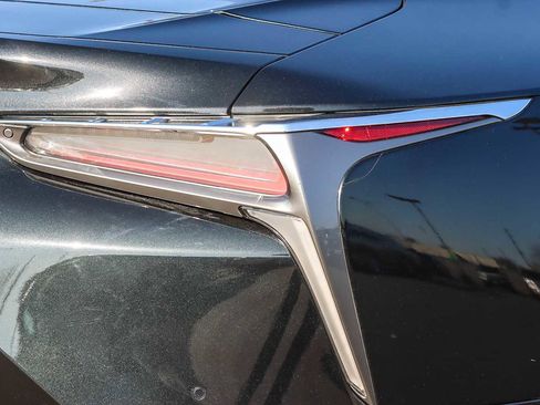 Certified 2021 Lexus LC 500 Coupe w/ Performance Package image 8