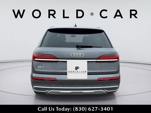 Used 2022 Audi Q7 3.0T Premium image 13