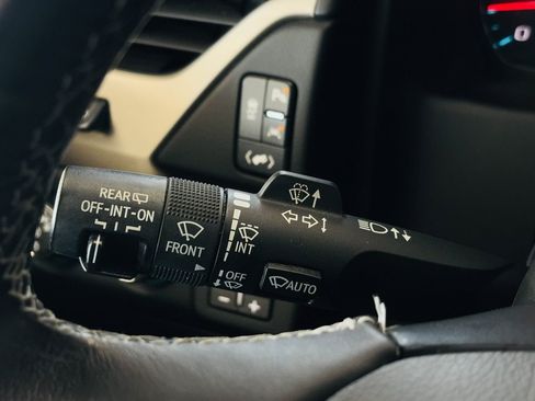Used 2019 GMC Yukon Denali w/ Open Road Package AWD/4WD image 59