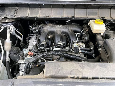 Certified 2024 Nissan Pathfinder SV image 34