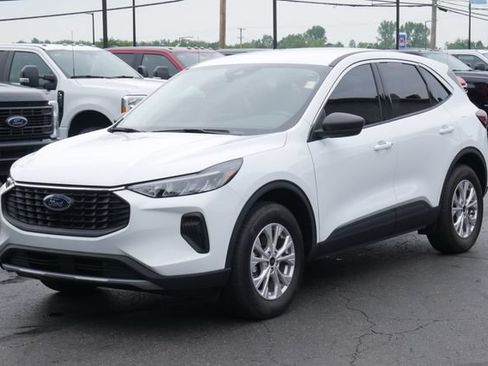 Used 2024 Ford Escape Active AWD/4WD image 6