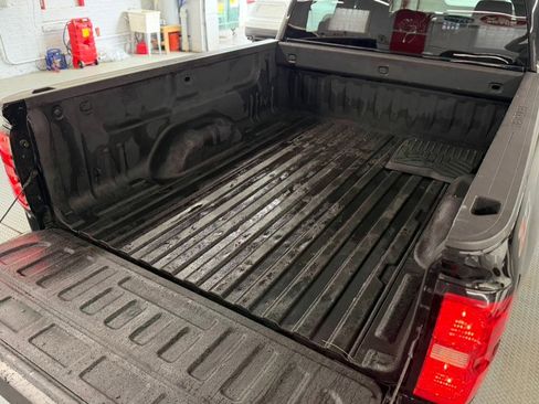 Used 2017 Chevrolet Silverado 1500 LT w/ All Star Edition AWD/4WD image 19