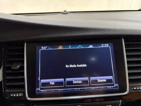 Used 2018 Buick Encore Preferred image 42