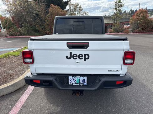 Used 2020 Jeep Gladiator Sport w/ Quick Order Package 24S AWD/4WD image 6