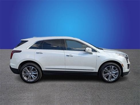 New 2025 Cadillac XT5 Premium Luxury w/ Technology Package image 6