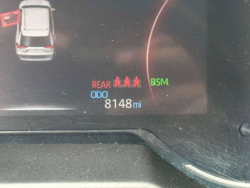 Used 2025 Toyota RAV4 LE AWD/4WD image 25