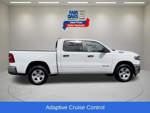 Used 2025 RAM 1500 Big Horn AWD/4WD image 7
