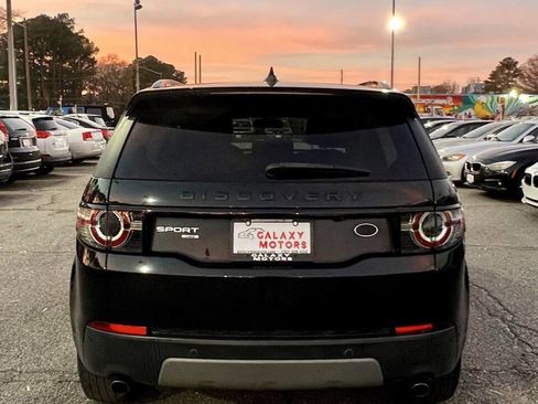 Used 2017 Land Rover Discovery Sport HSE image 6