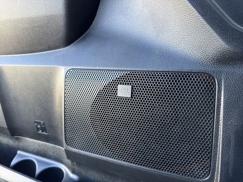 Used 2019 Toyota Tundra Platinum image 14