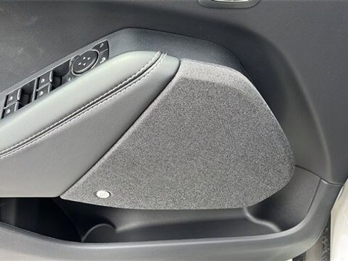 New 2025 Ford Mustang Mach-E Premium image 17