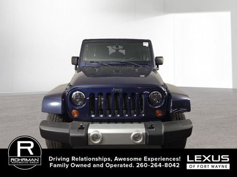 Used 2013 Jeep Wrangler Unlimited Sahara w/ Trailer Tow Group AWD/4WD image 3