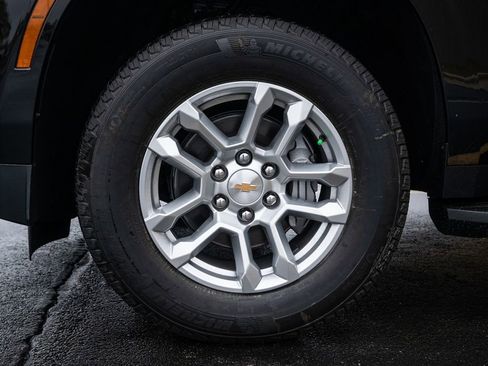 New 2026 Chevrolet Tahoe LS image 8