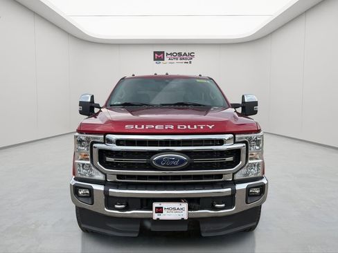 Used 2021 Ford F350 Lariat w/ Chrome Package image 2