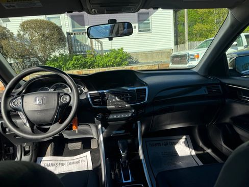 Used 2016 Honda Accord LX image 18