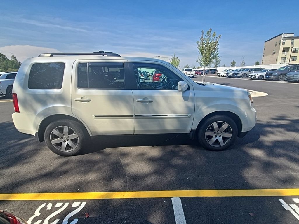 Used 2014 Honda Pilot Touring image 4