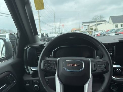 Used 2024 GMC Sierra 1500 SLT w/ SLT Premium Plus Package image 37