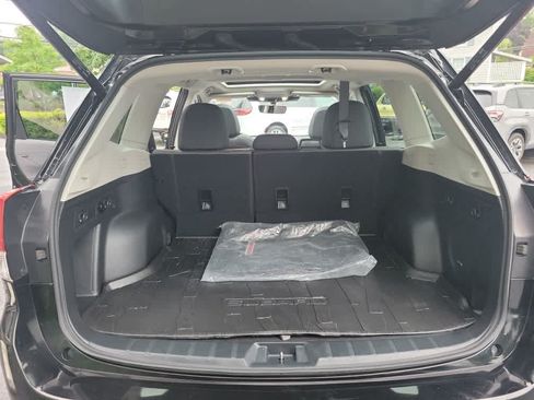 Certified 2023 Subaru Forester Touring AWD/4WD image 32