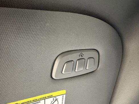 Used 2023 Ford F150 Lariat w/ Equipment Group 502A High image 23