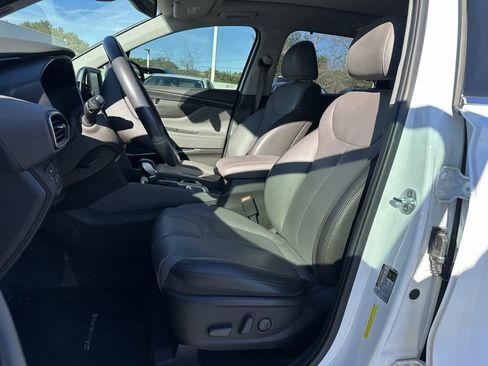 Used 2019 Hyundai Santa Fe Limited w/ Cargo Package image 10