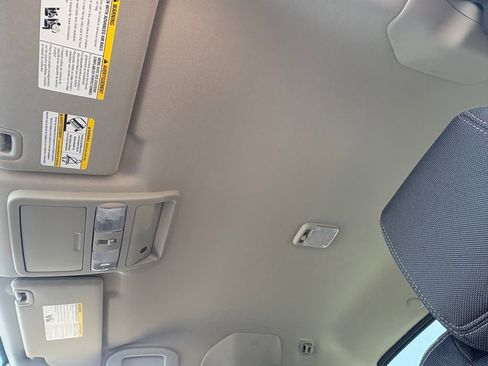 New 2025 Nissan Frontier SV image 10