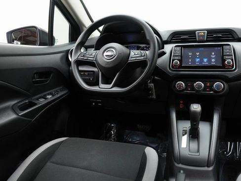 Used 2025 Nissan Versa S w/ Trunk Package FWD image 18