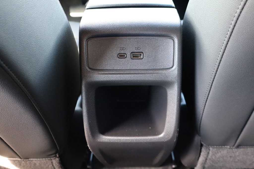 Used 2024 Chevrolet Trax RS w/ Driver Confidence Package FWD image 31
