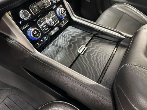 Certified 2024 GMC Yukon Denali AWD/4WD image 24