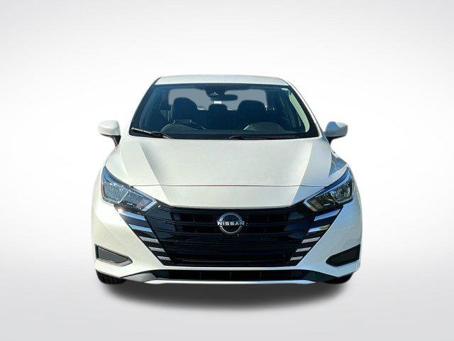 Used 2024 Nissan Versa SV FWD image 11