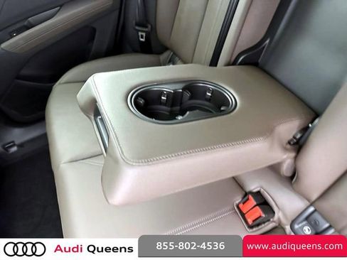 Used 2025 Audi Q4 e-tron Premium Plus w/ Premium Plus image 14