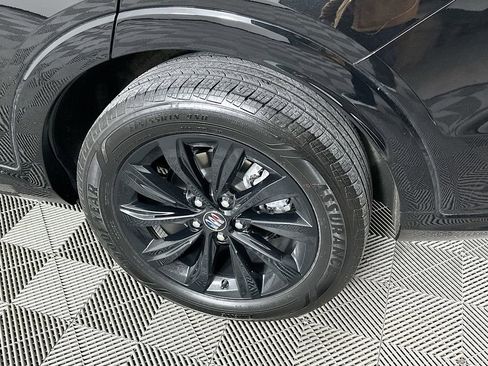 Used 2024 Buick Envista Sport Touring w/ Convenience I Package image 37