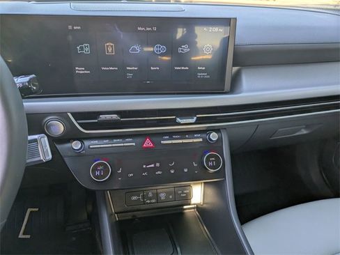 Certified 2024 Hyundai Sonata SEL w/ Convenience Package image 32