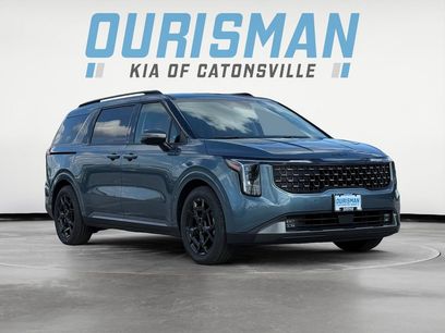 New 2026 Kia Carnival SX w/ SX Dark Edition Package